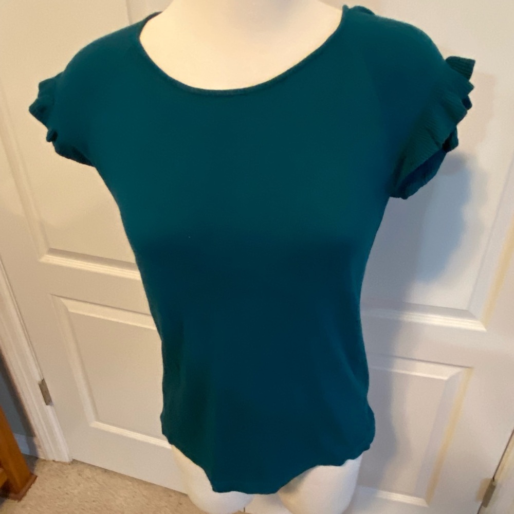 Ann Taylor Teal Ruffle Sleeve Women's Sweater Top. Sz M